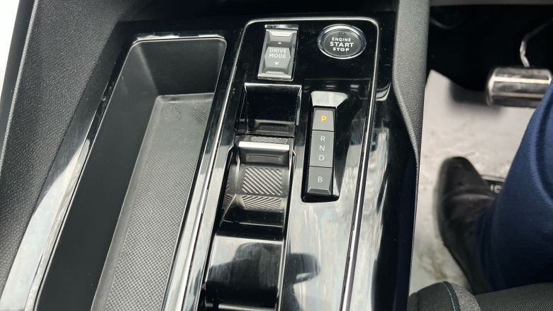 Peugeot 3008 1.6 Hybrid 180 Active 5dr e-EAT8 Estate